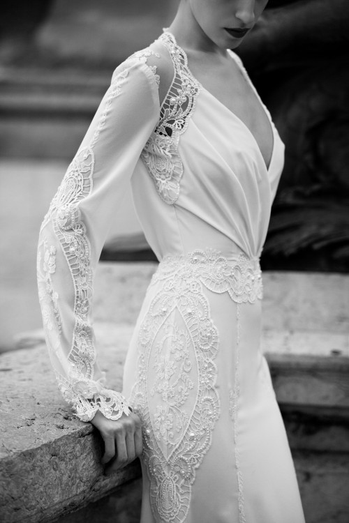 Berta-Bridal-colección-2013-vestido-encaje-y-bordado